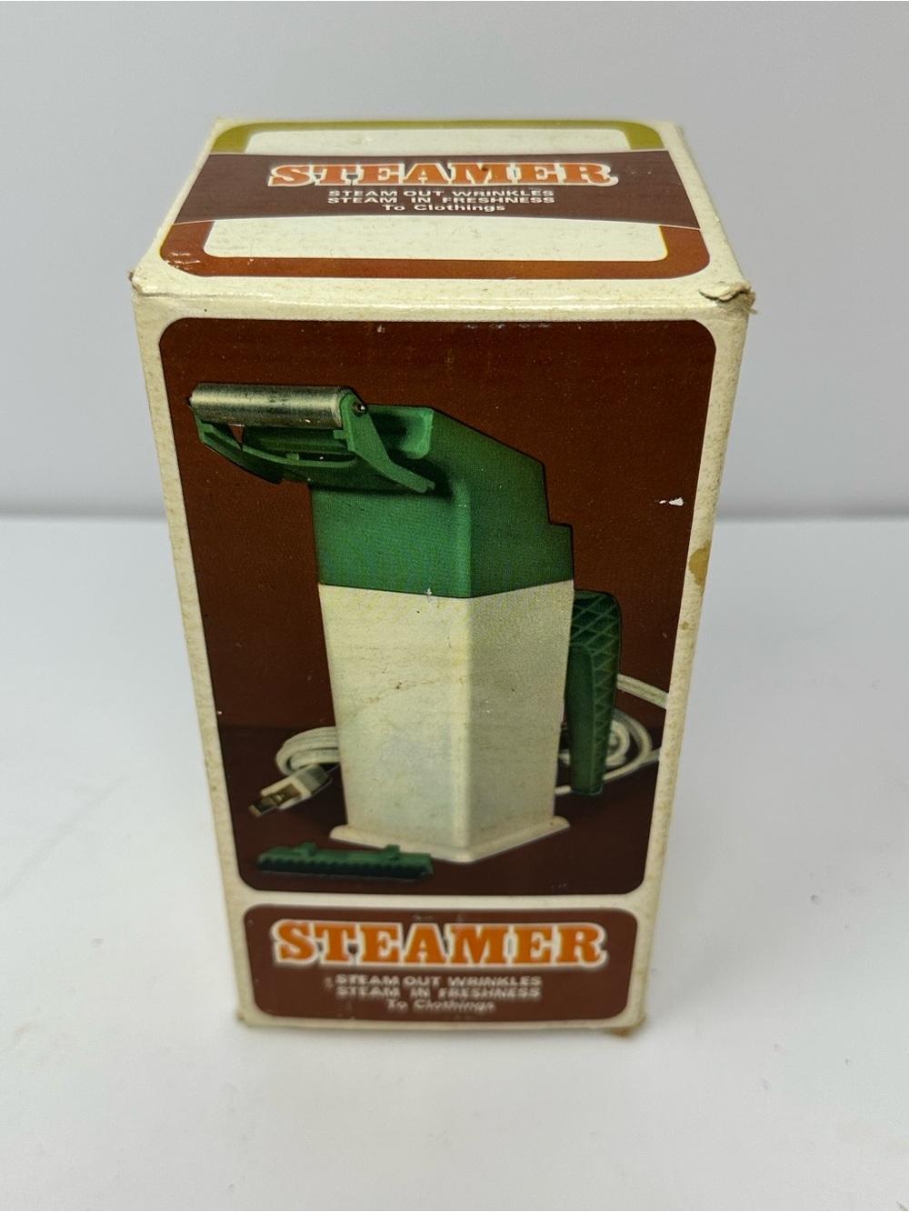 Vintage 1970's Steamer Travel Companion Steam Out Wrinkles-Steam in Freshness A9